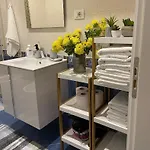 アパート Tirana_cliche_apartment